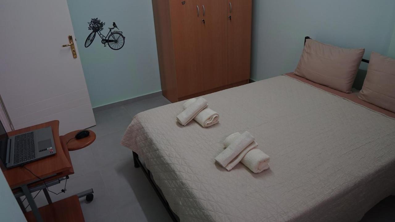 Nikolas Family Apartments Moírai Eksteriør bilde